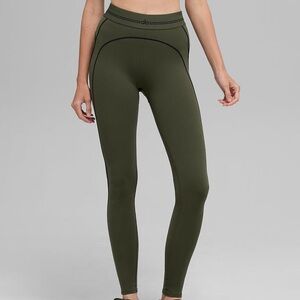 ALO Yoga Airbrush High-Waist Heart Throb Legging